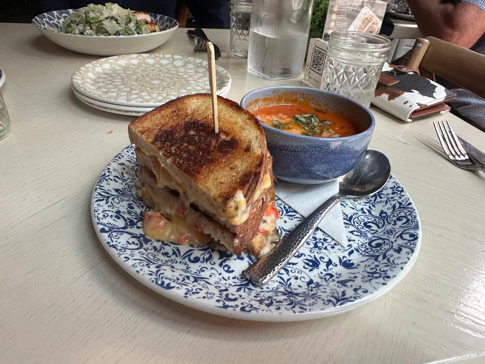 The Hampton Social - Streeterville photo 8