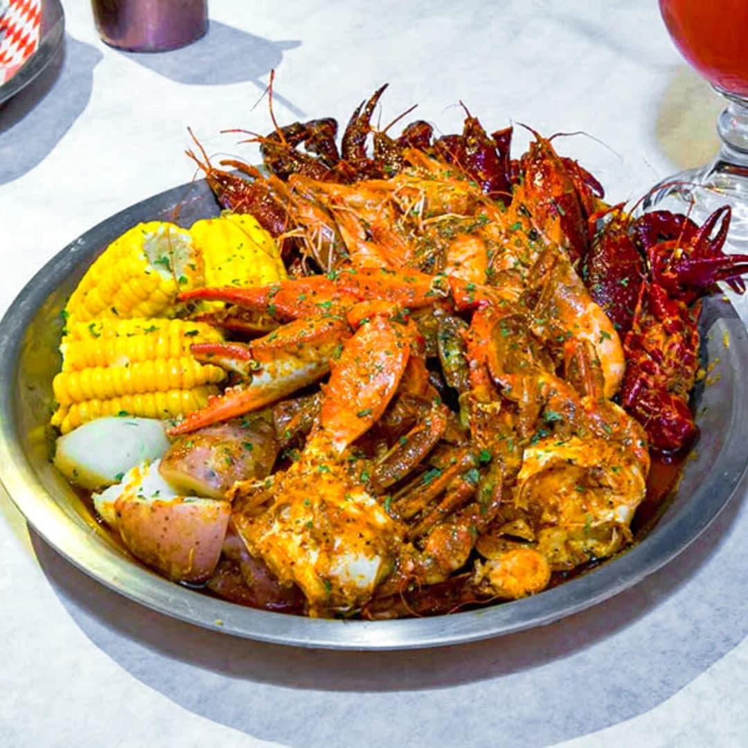 Cajun Boil & Bar - Oak Park photo 6