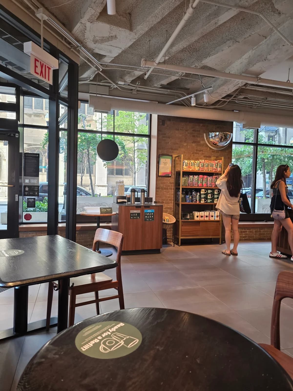Starbucks photo 4