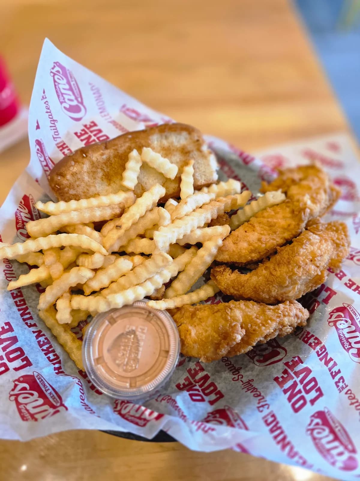 Raising Cane's Chicken Fingers photo 7