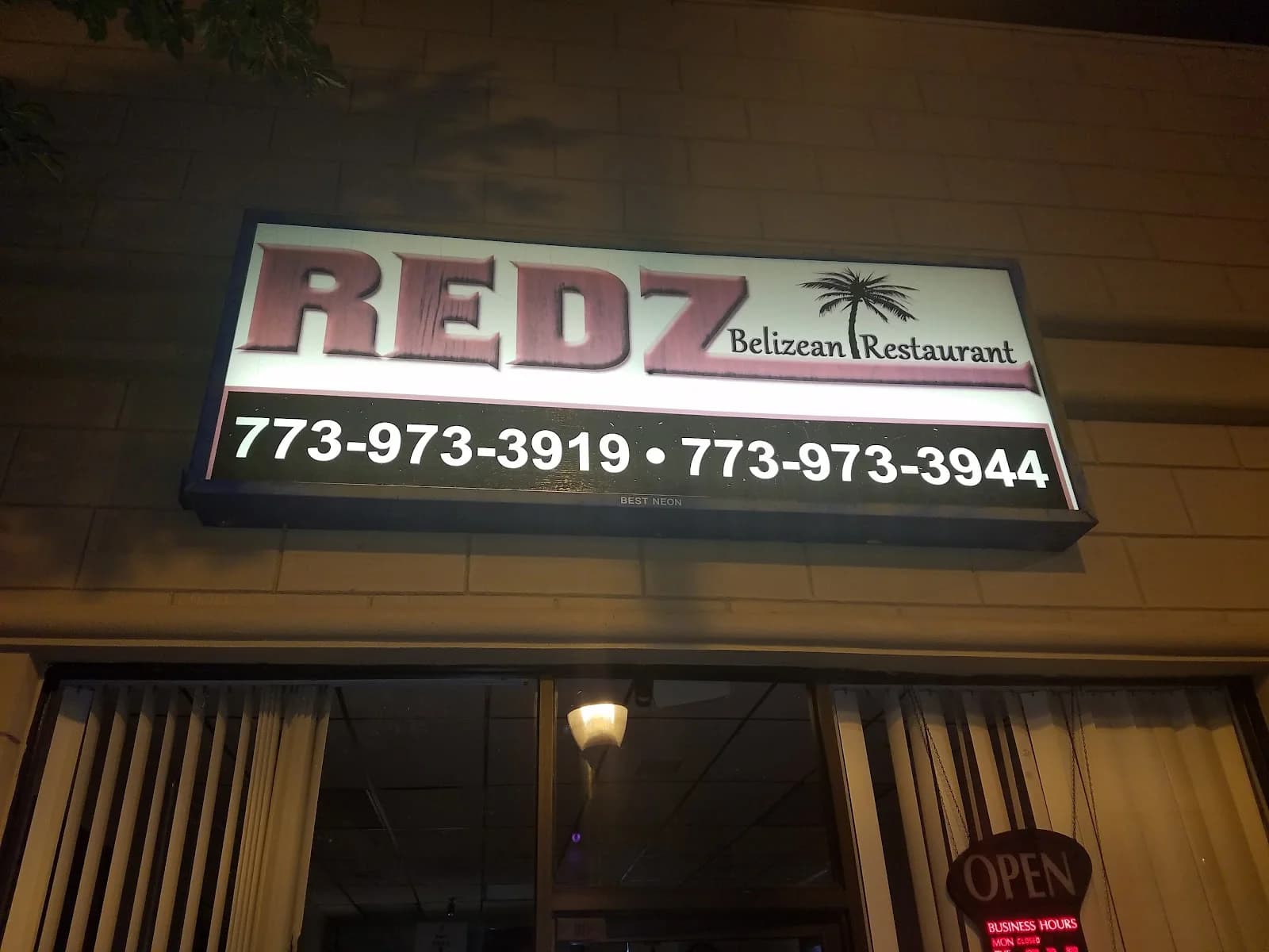 Redz Belizean Restaurant photo 2