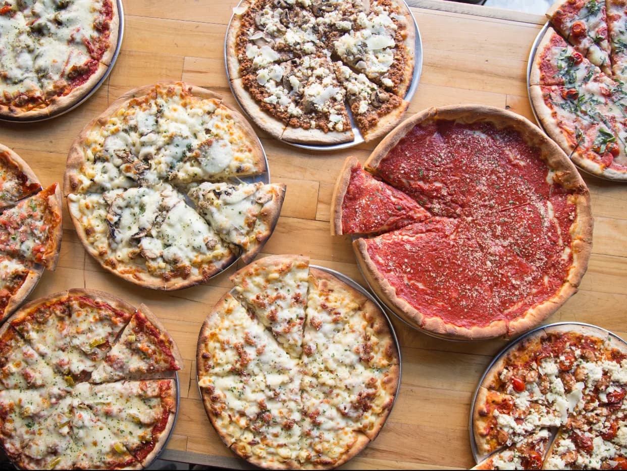 Warehouse Bar & Pizzeria Chicago photo 3