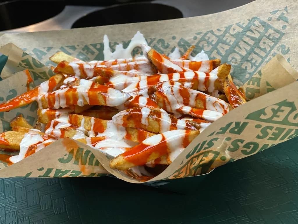 Wingstop photo 7
