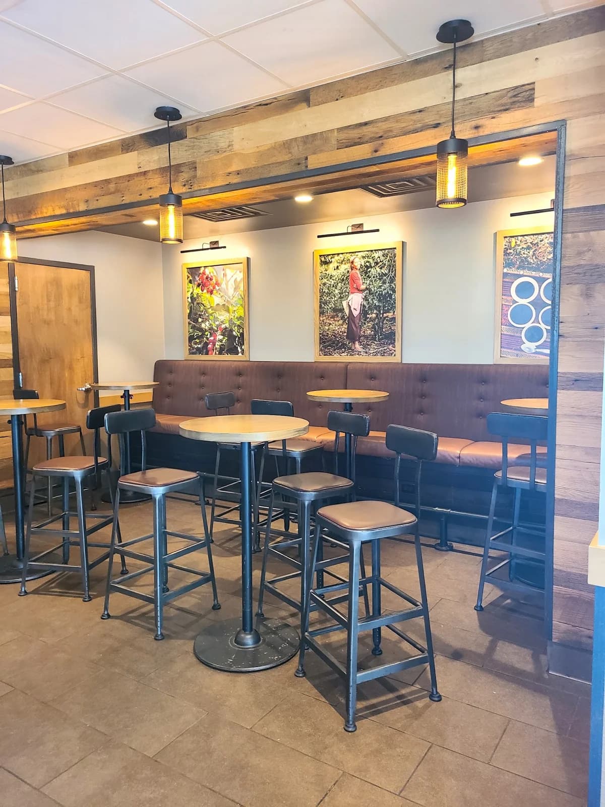 Starbucks Coffee Company photo 2