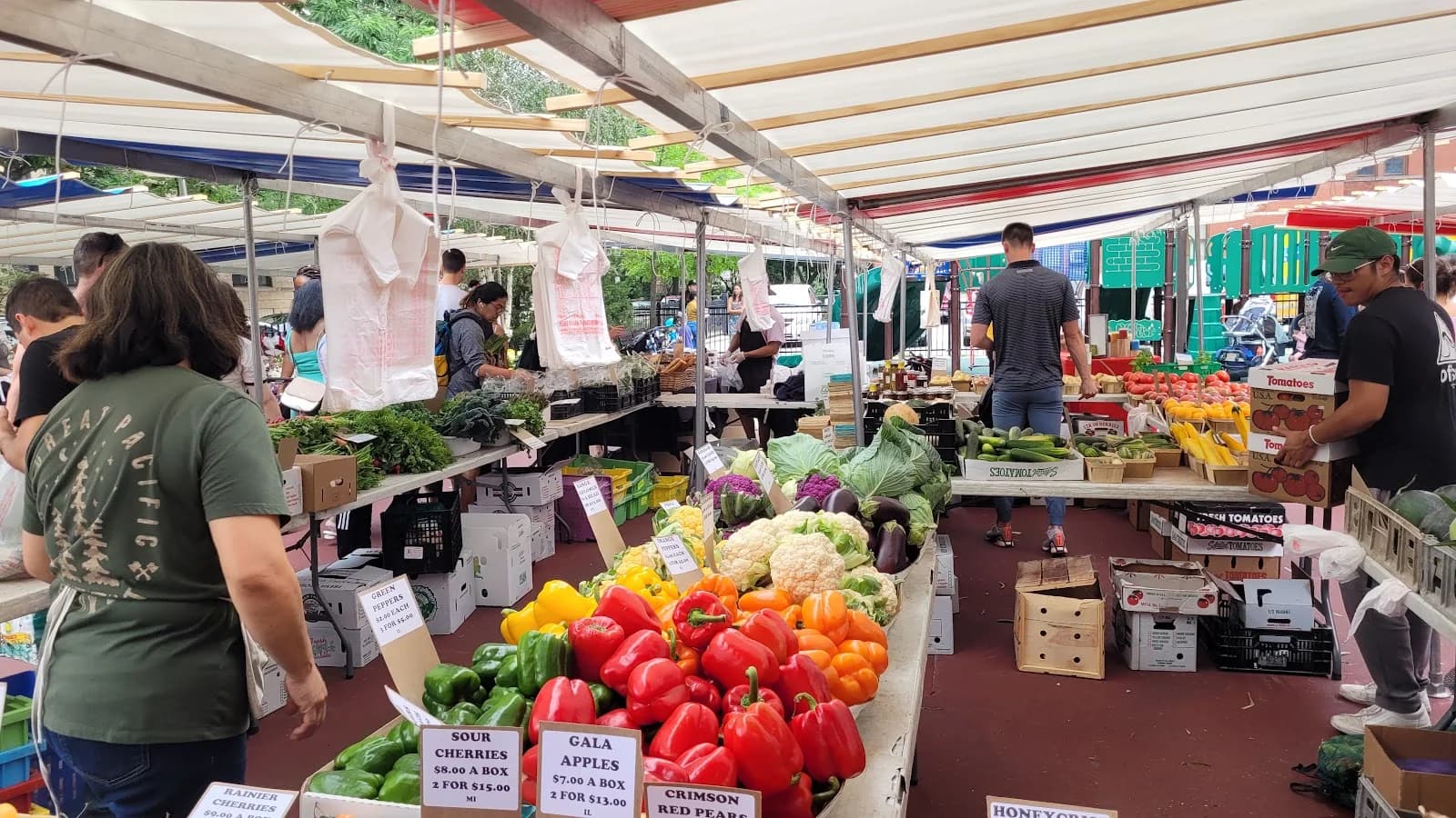 Chicago Nettelhorst French Market photo 1