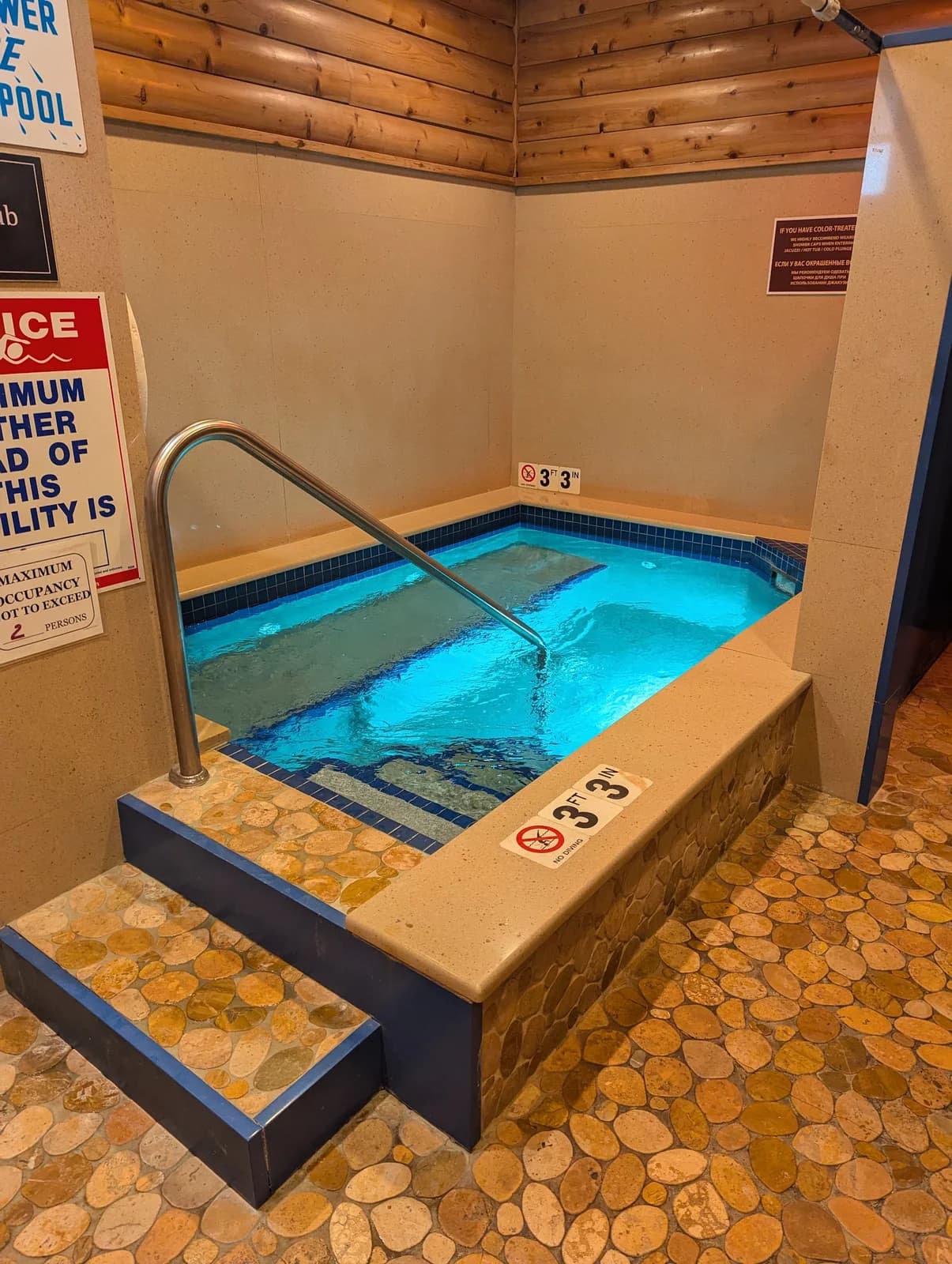 CHICAGO BATH HOUSE photo 10