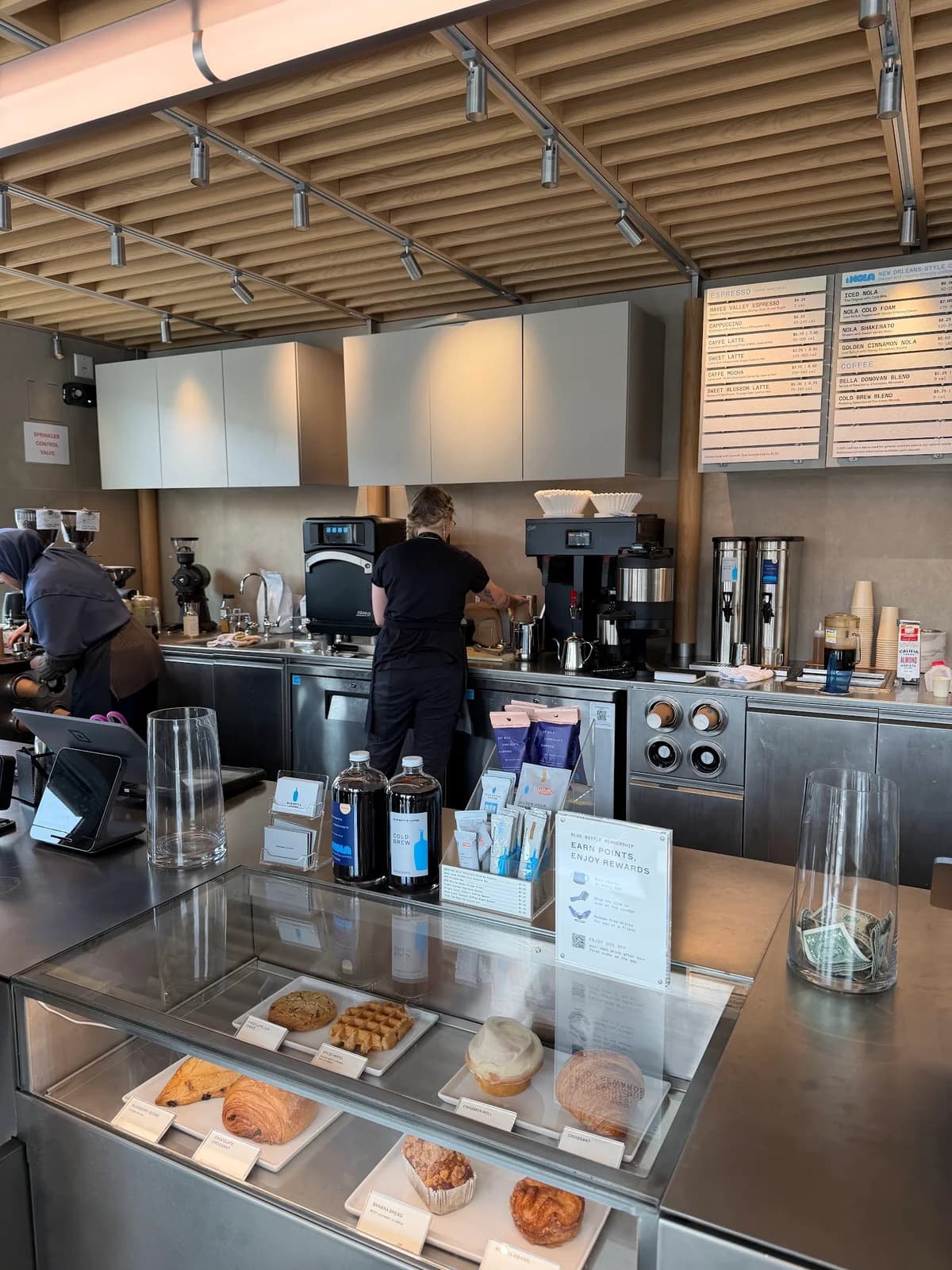 Blue Bottle Coffee photo 1