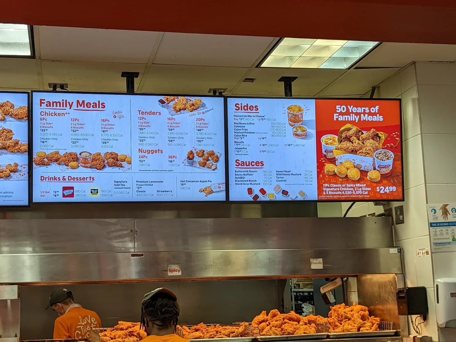 Popeyes Louisiana Kitchen photo 10