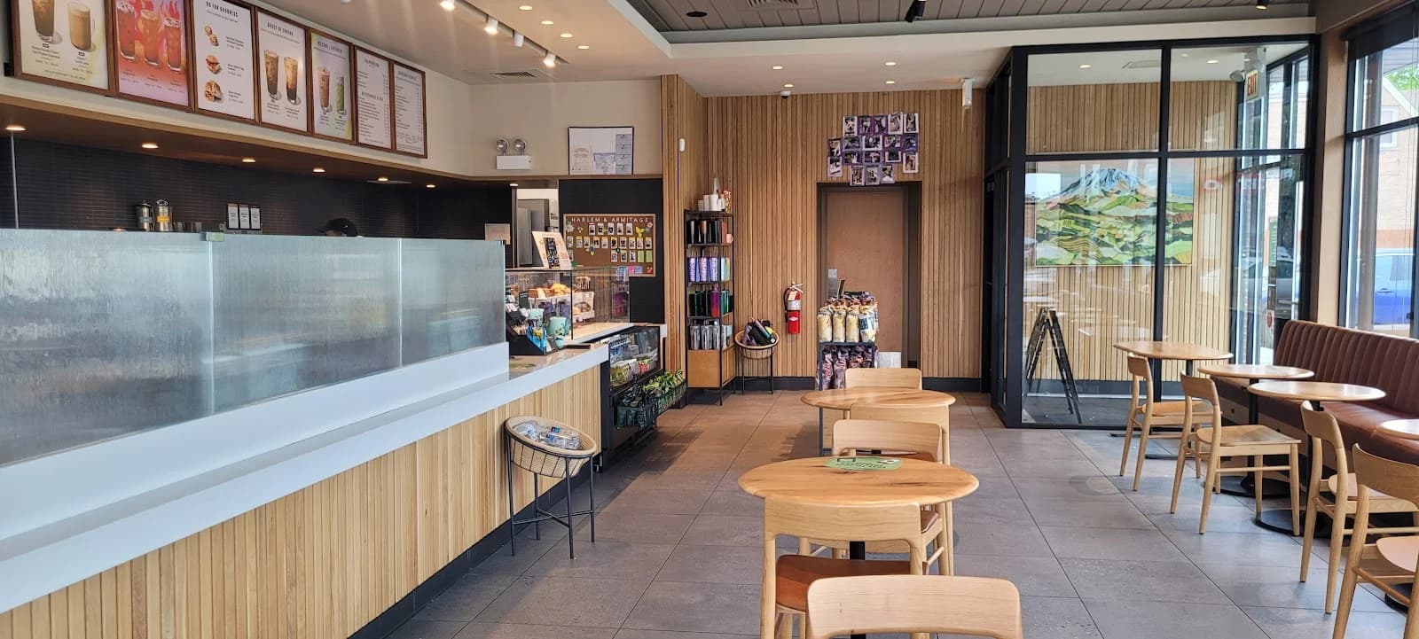 Starbucks photo 1