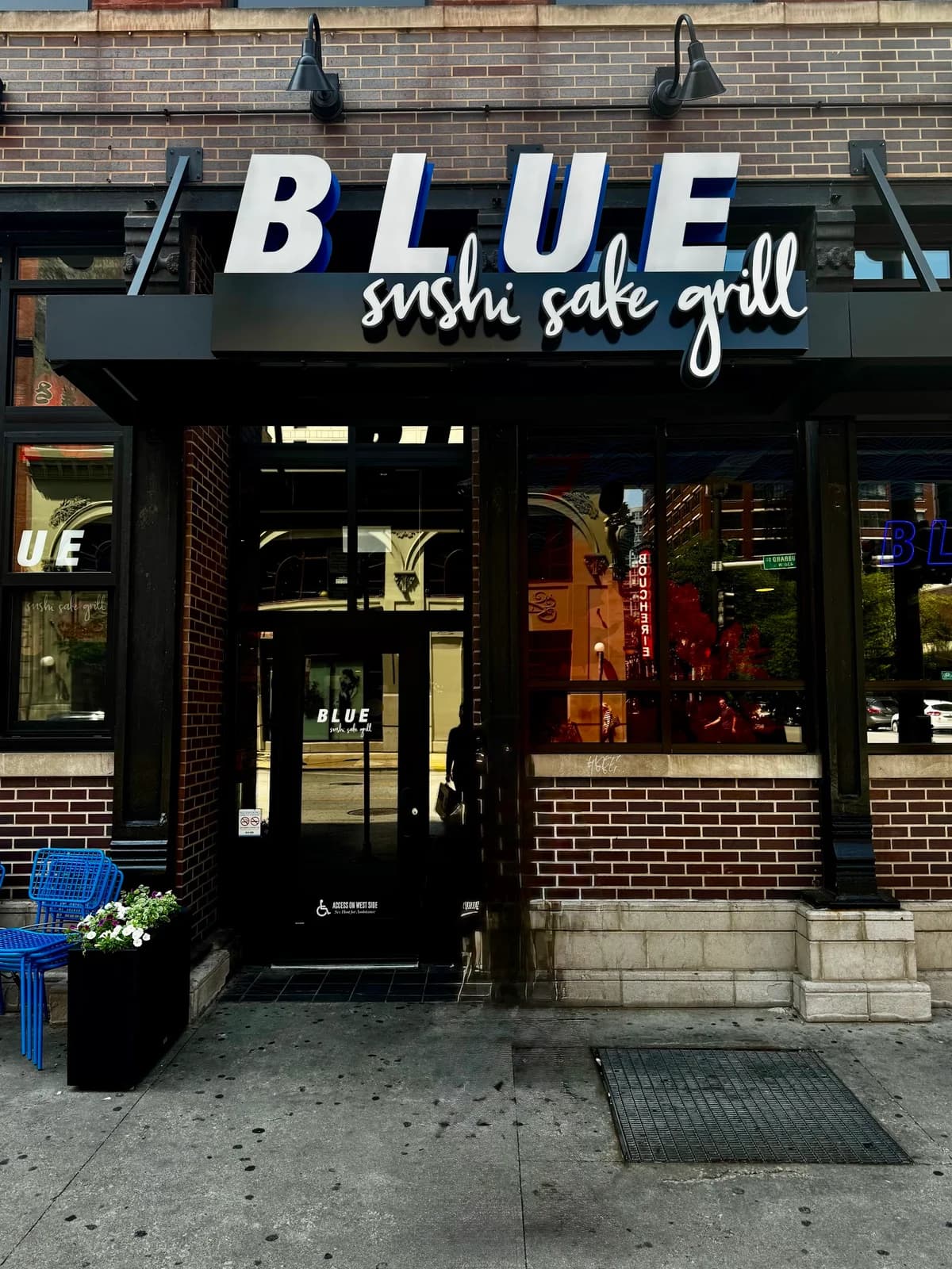 Blue Sushi Sake Grill photo 2
