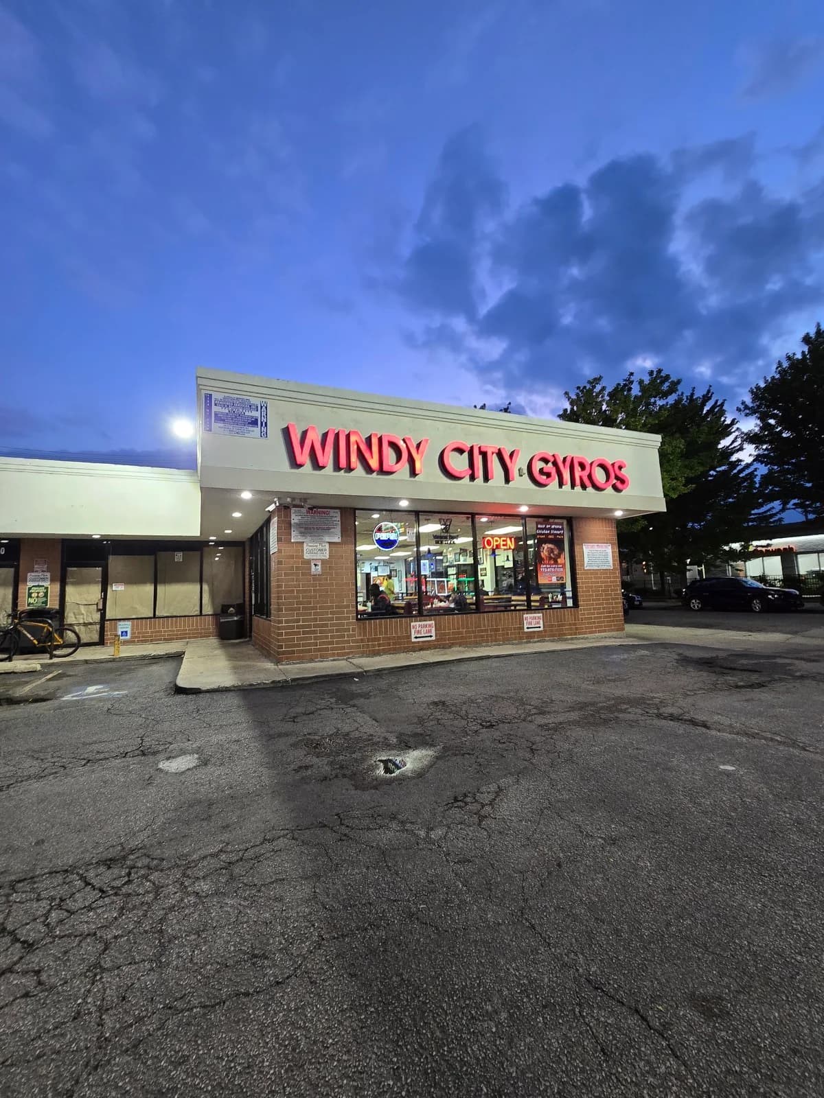 Windy City Gyros photo 1