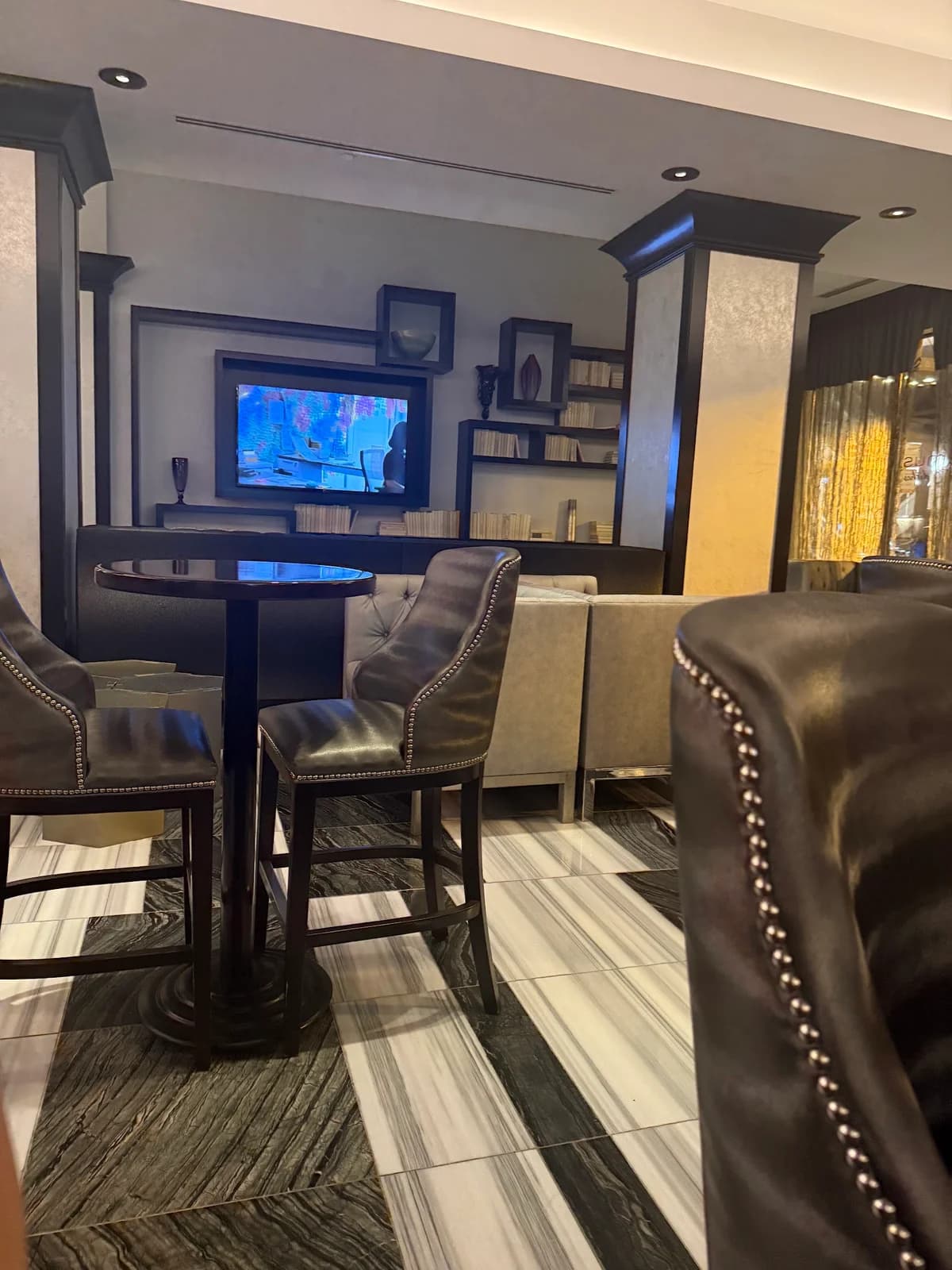 Adamus Lounge photo 6