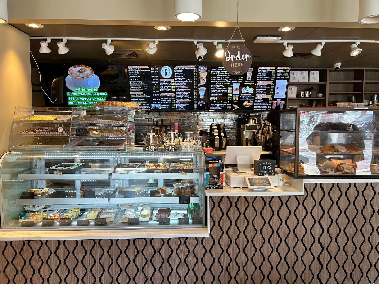 Queen Yemeni Coffee – Uptown photo 4