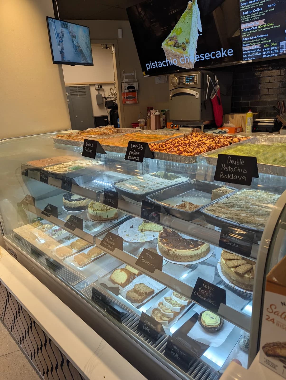Queen Yemeni Coffee – Uptown photo 3