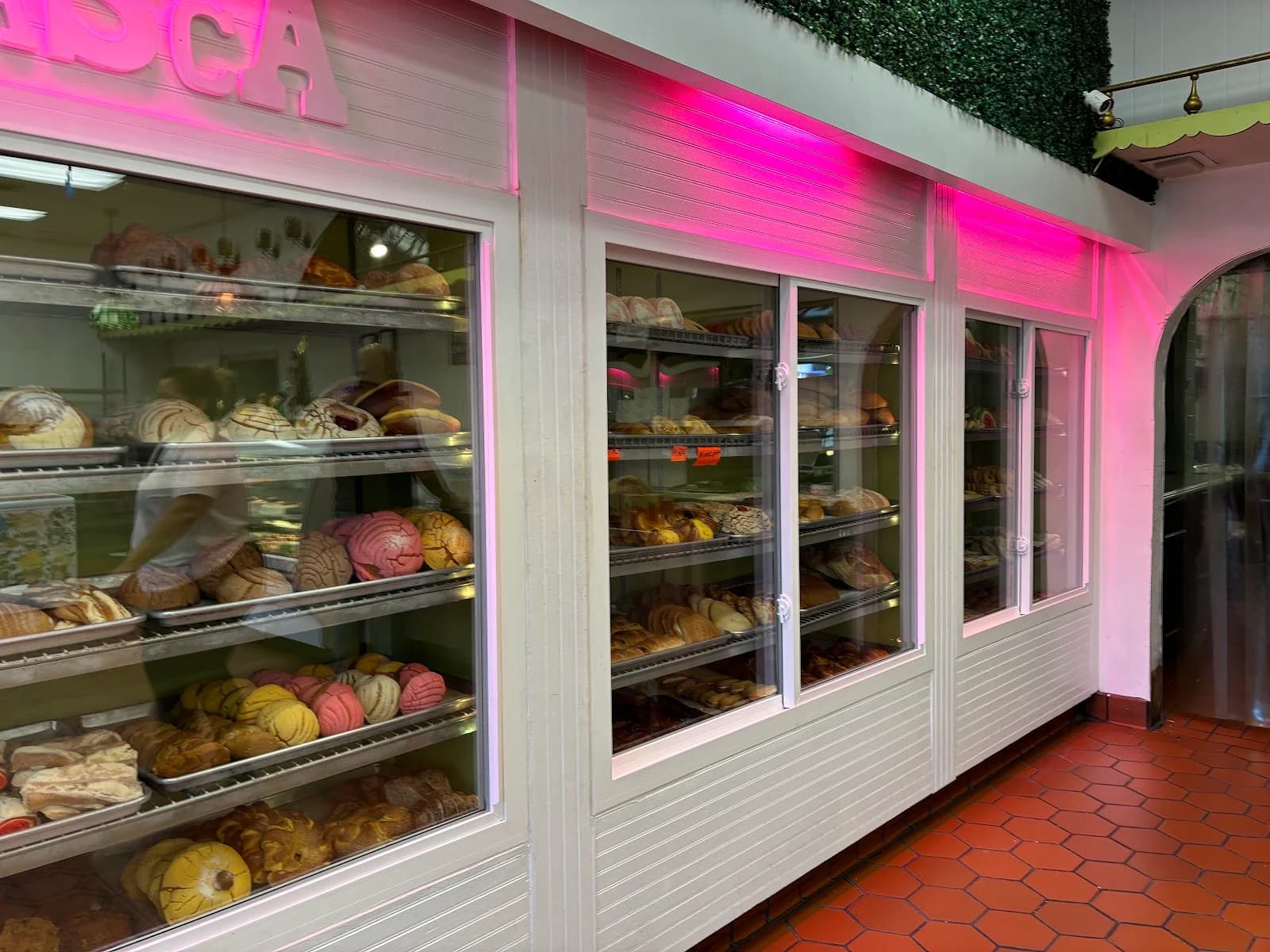 El Nopal Bakery photo 1