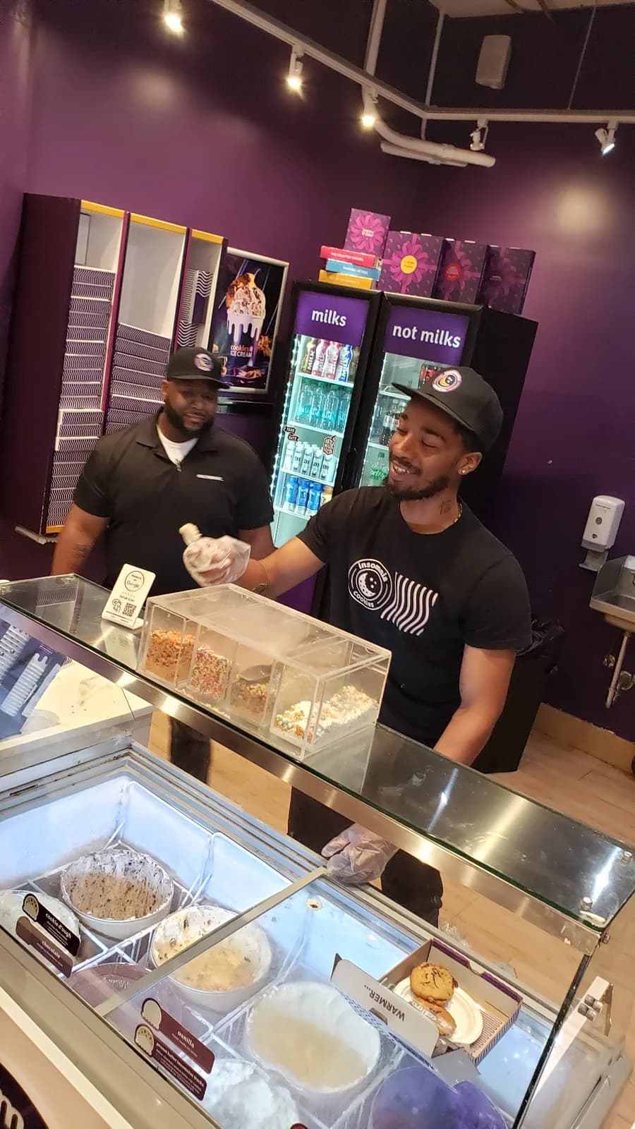 Insomnia Cookies photo 3