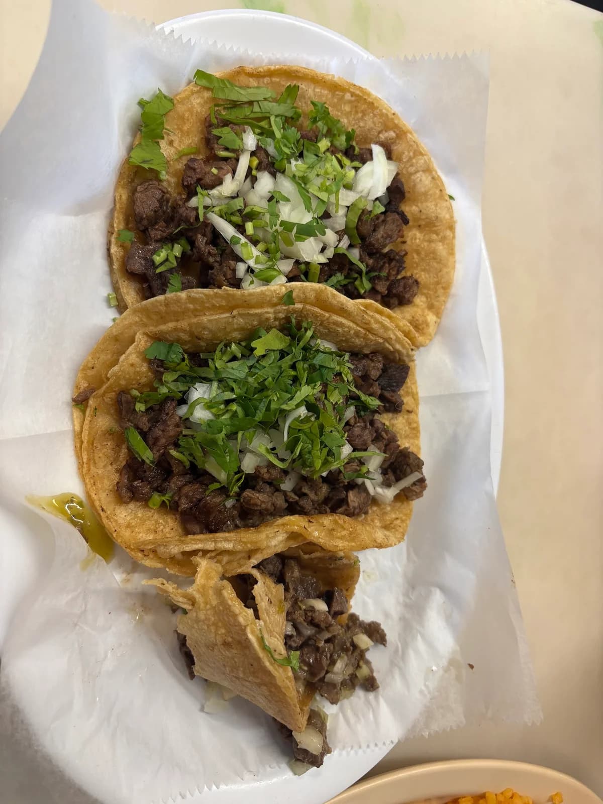 Taqueria La Placita -2 photo 3