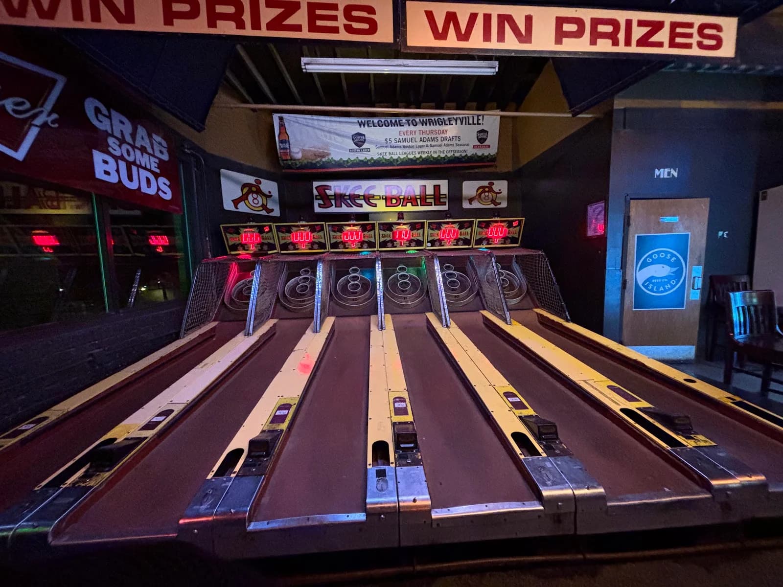 Sluggers World Class Sports Bar photo 8