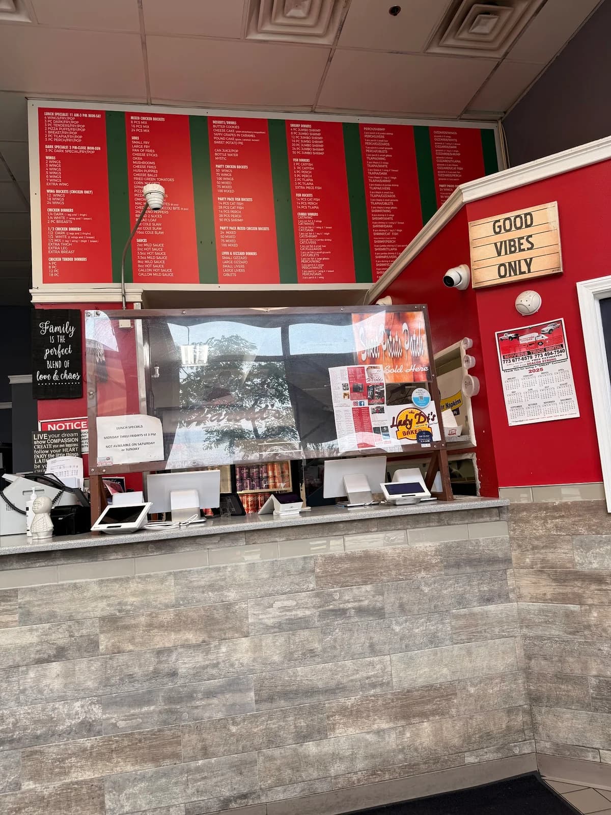 Harold’s Chicken Shack West Loop photo 2