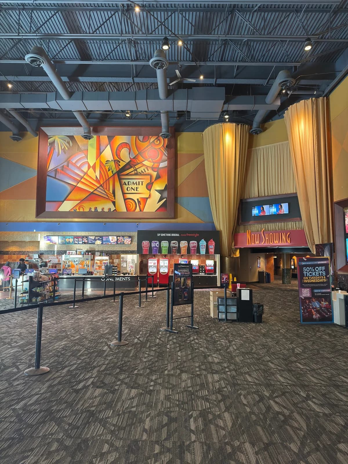 AMC Evanston 12 photo 3
