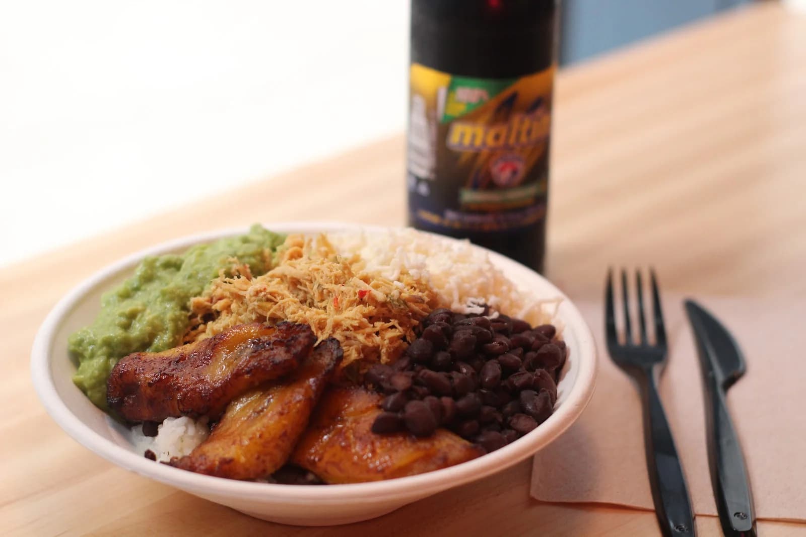 BienMeSabe Venezuelan Arepa Bar photo 4