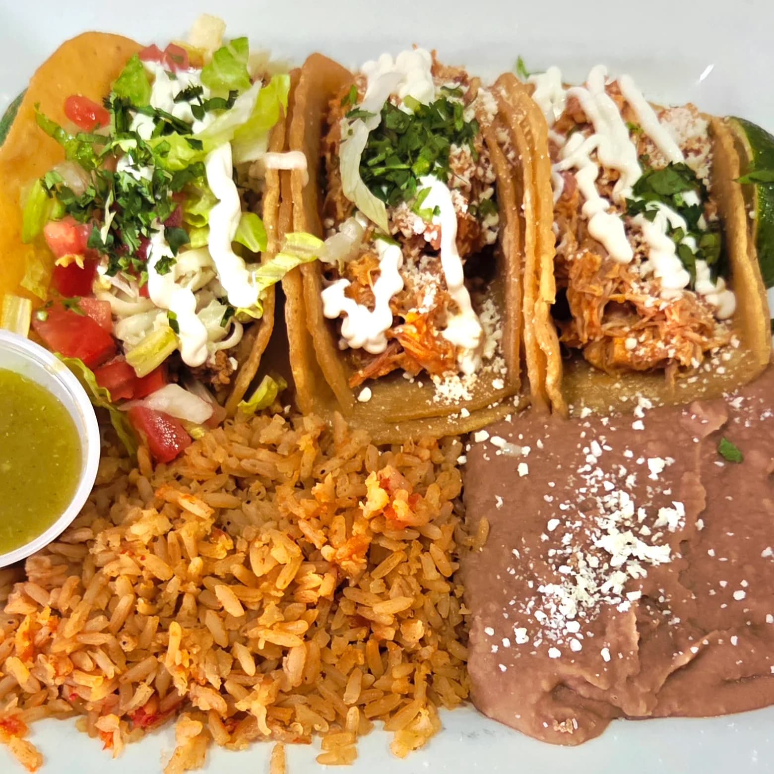 Mi Nueva Tierra Cantina/Cocina photo 7