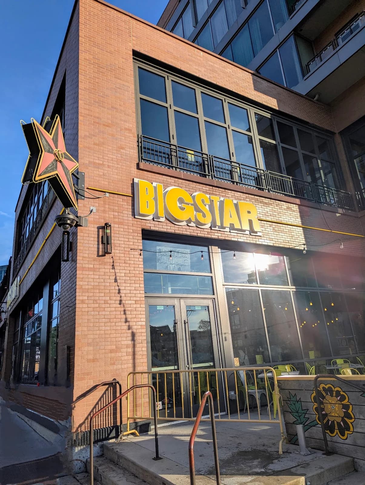 Big Star Wrigleyville photo 2
