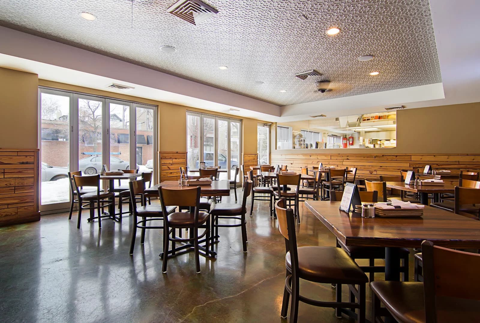 Roots Handmade Pizza - West Town photo 1