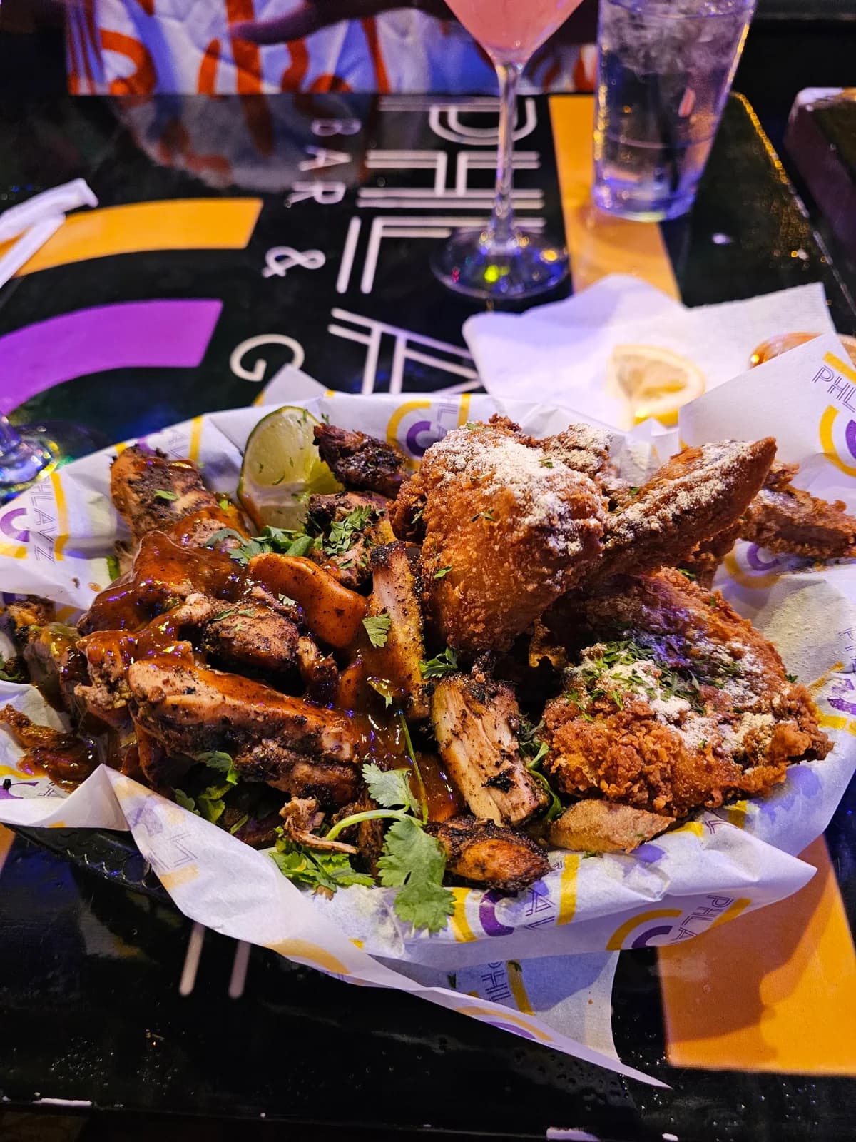 Phlavz Bar & Grille photo 4