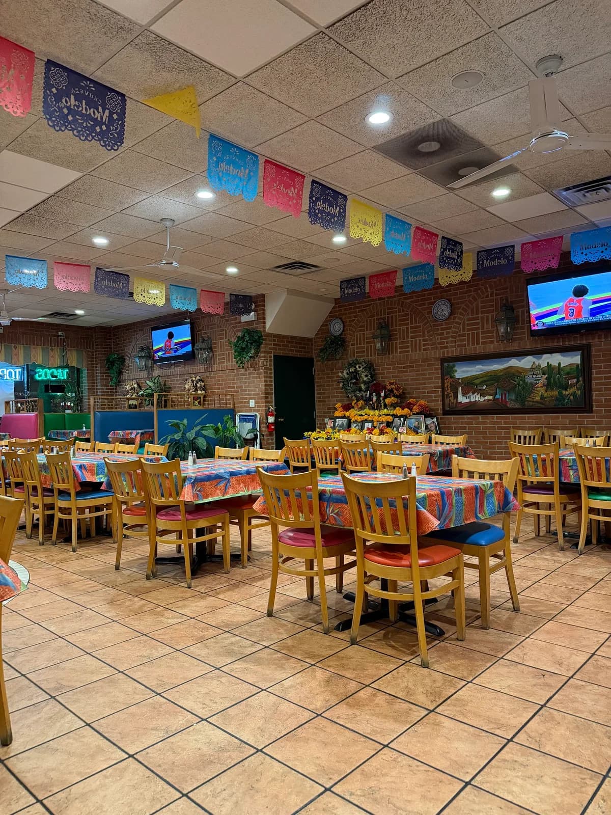 Puebla Restaurant photo 2
