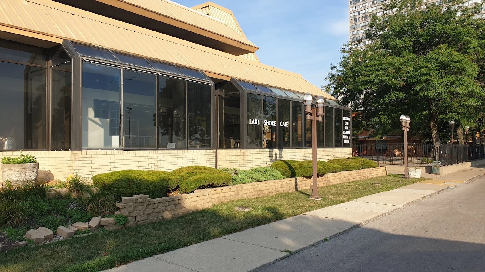 Lake Shore Cafe photo 4