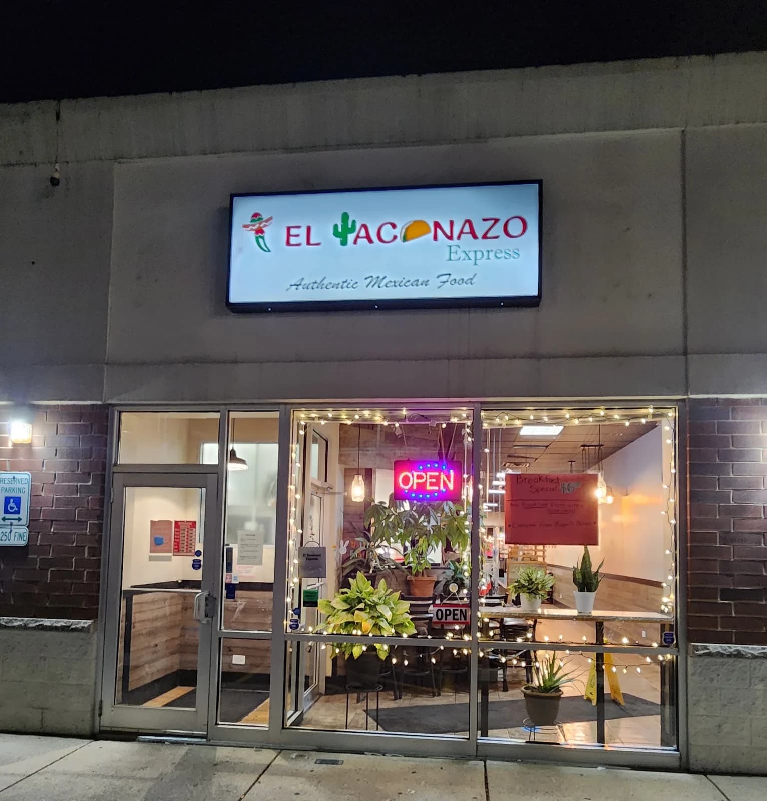 El Taconazo Express photo 1