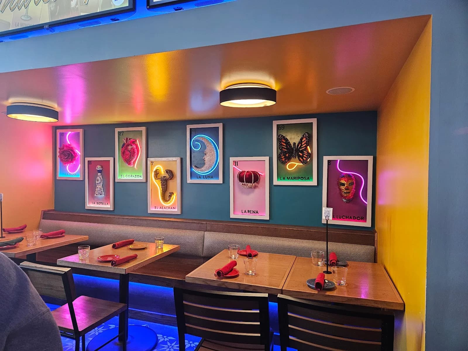 Mucho Gusto Barra + Cocina - Chicago photo 6
