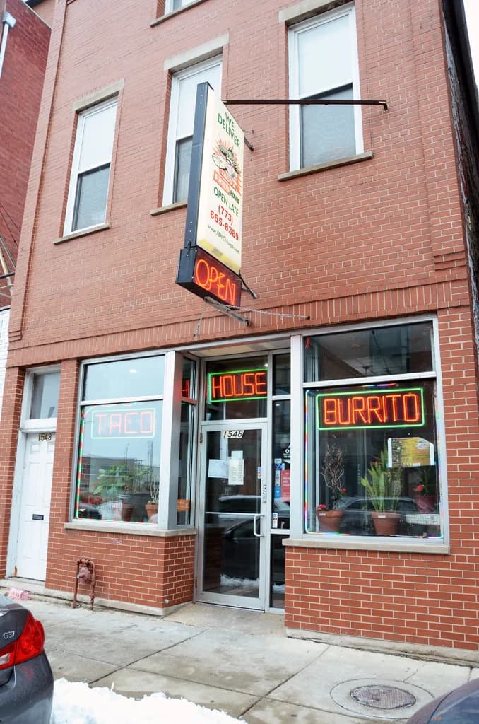 Jorge Taco y Burrito House photo 2