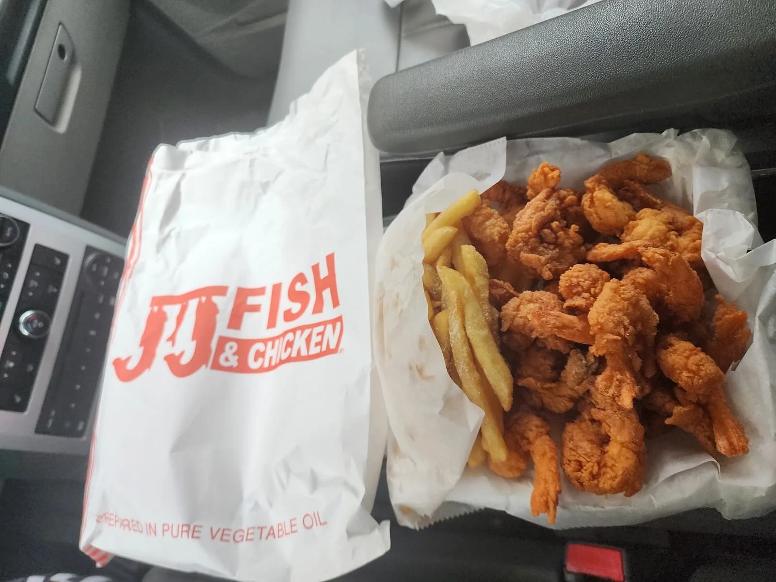 JJ Fish and Chicken photo 7
