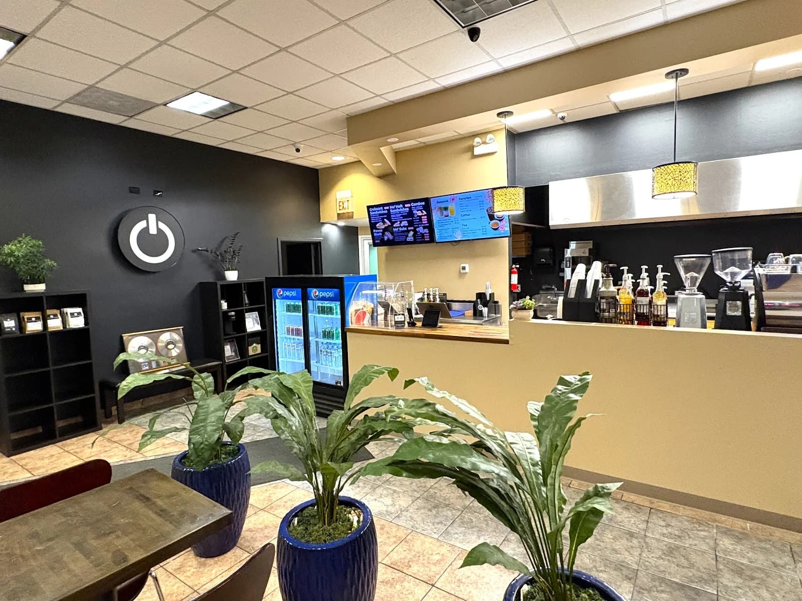 Momentum Coffee - South Loop photo 1