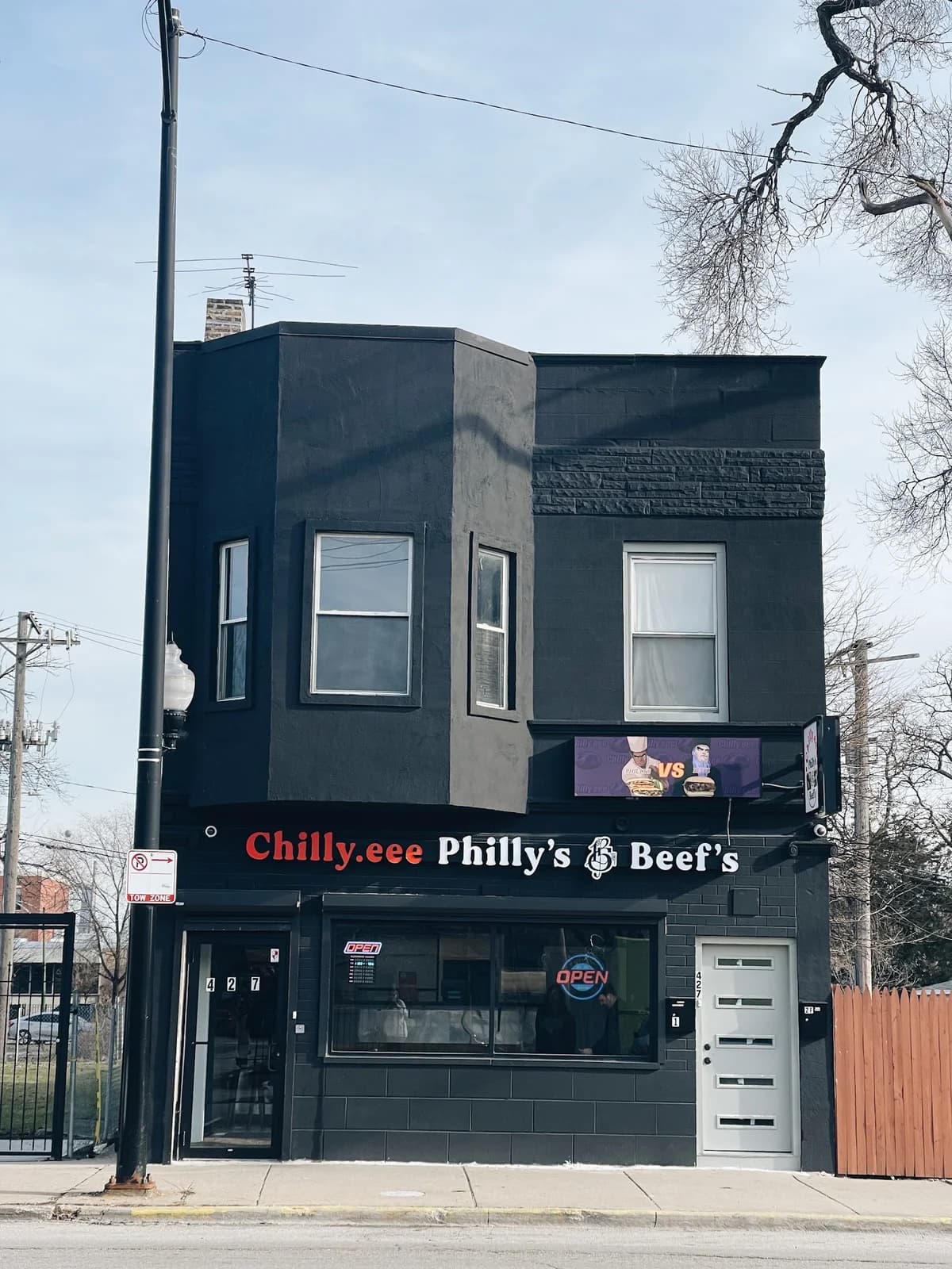 Chillyeee Philly's and Beef's photo 3