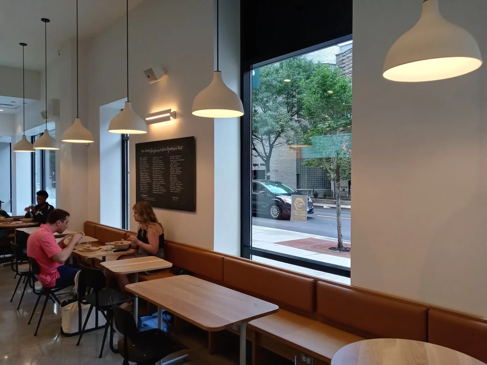 sweetgreen - Healthy Salads, Bowls and Plates photo 4
