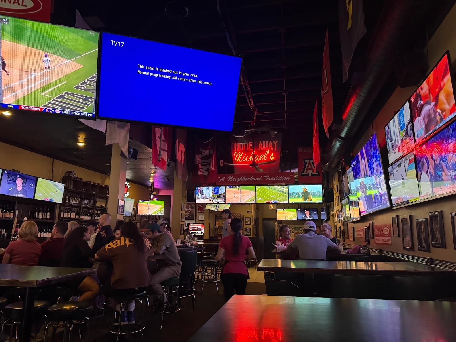 Michael's Original Pizzeria & Tavern photo 1