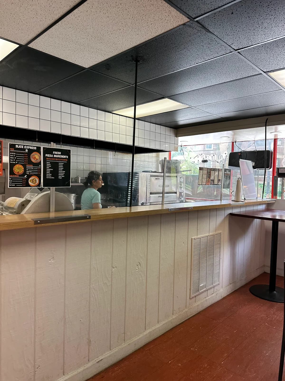 Slice Express photo 2