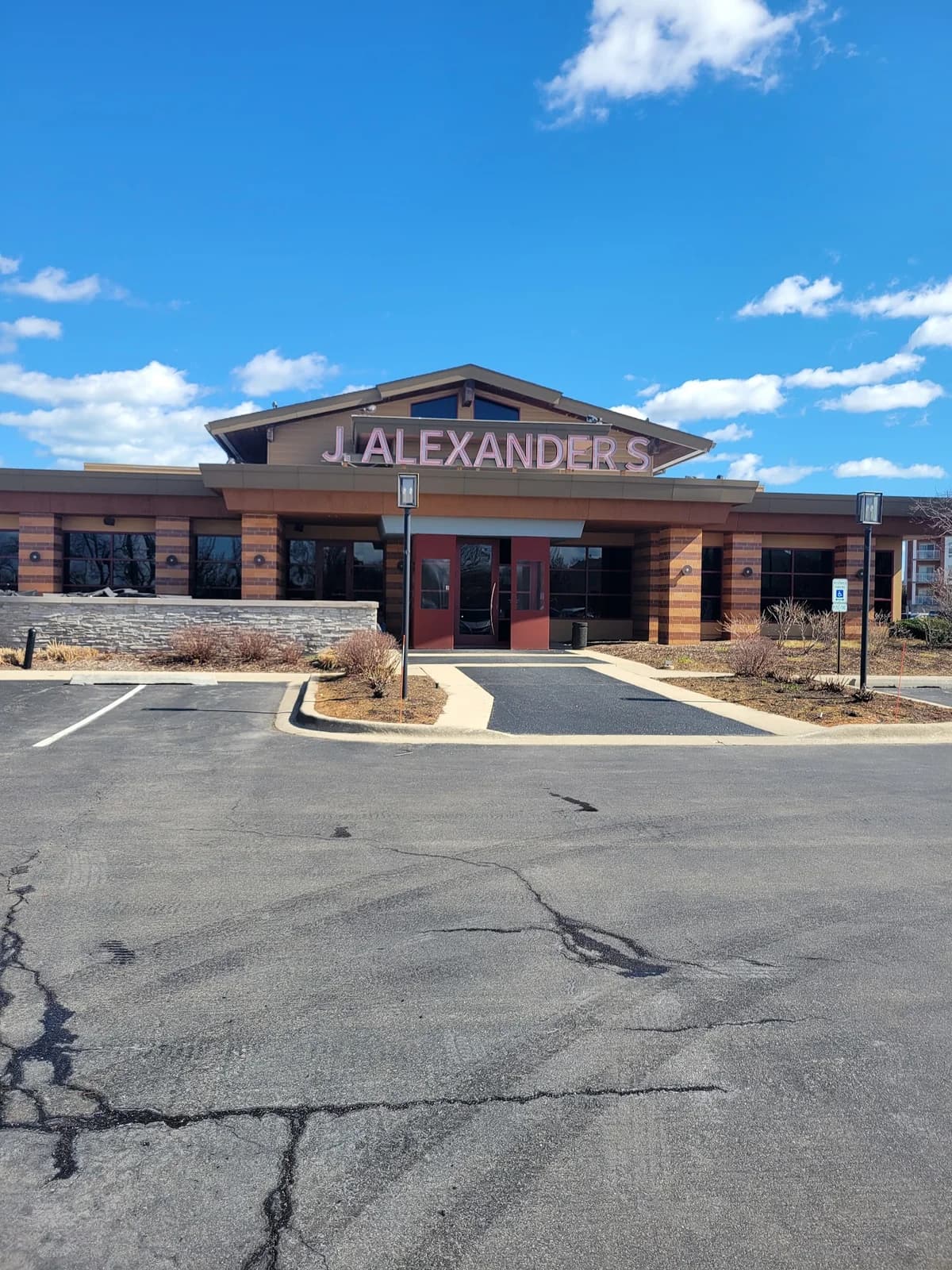 J. Alexander's Restaurant photo 3