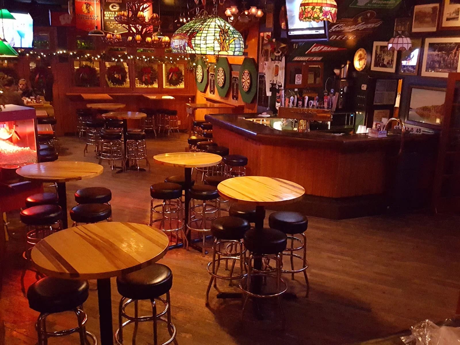 Will's Northwoods Inn photo 1