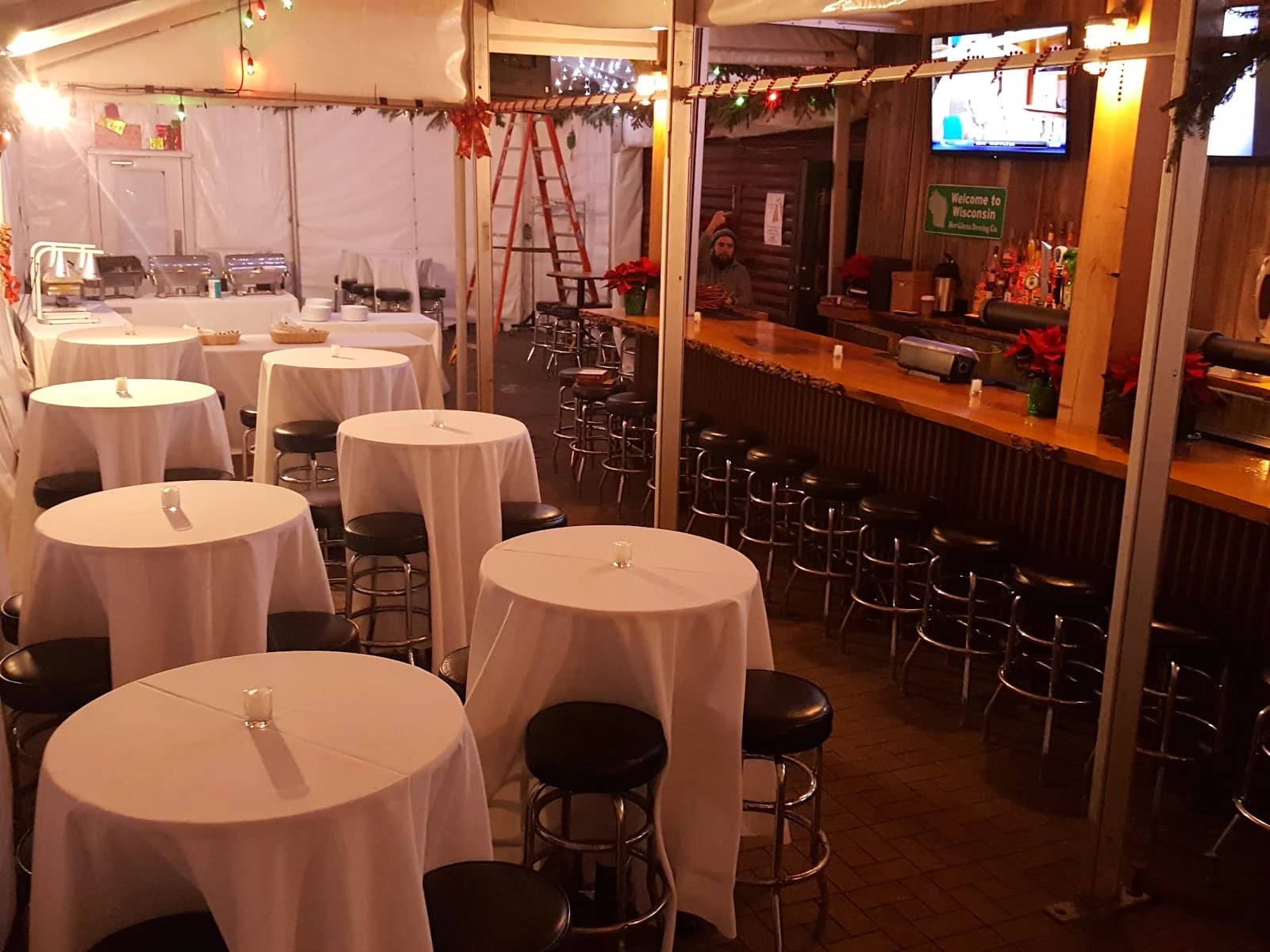 Will's Northwoods Inn photo 5