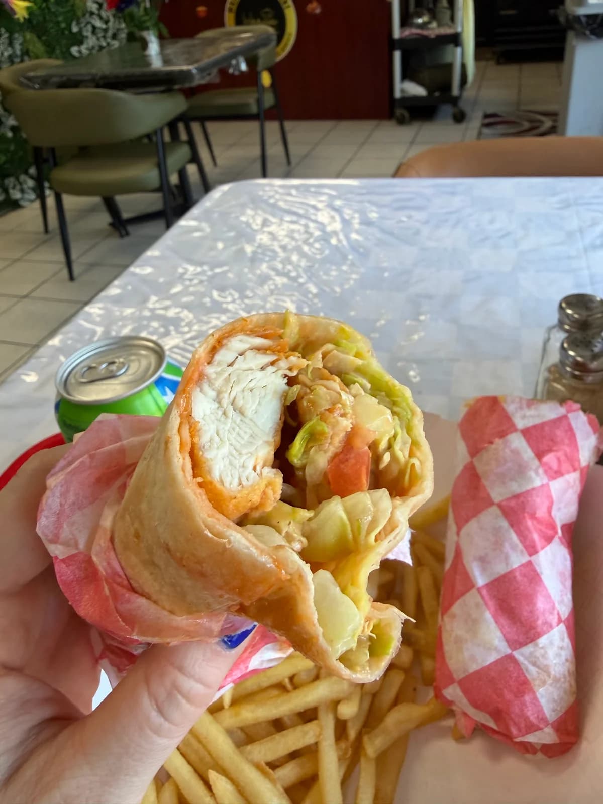 MAJESTIC burger halal express photo 7
