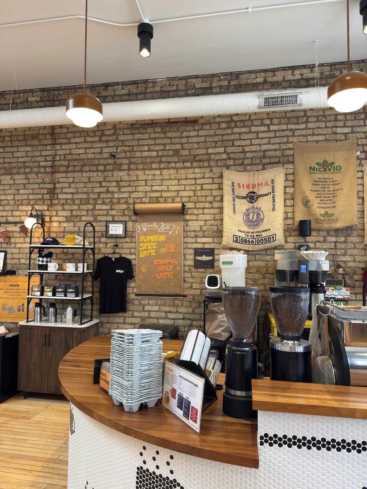 Lefty’s Righteous Bagels photo 2