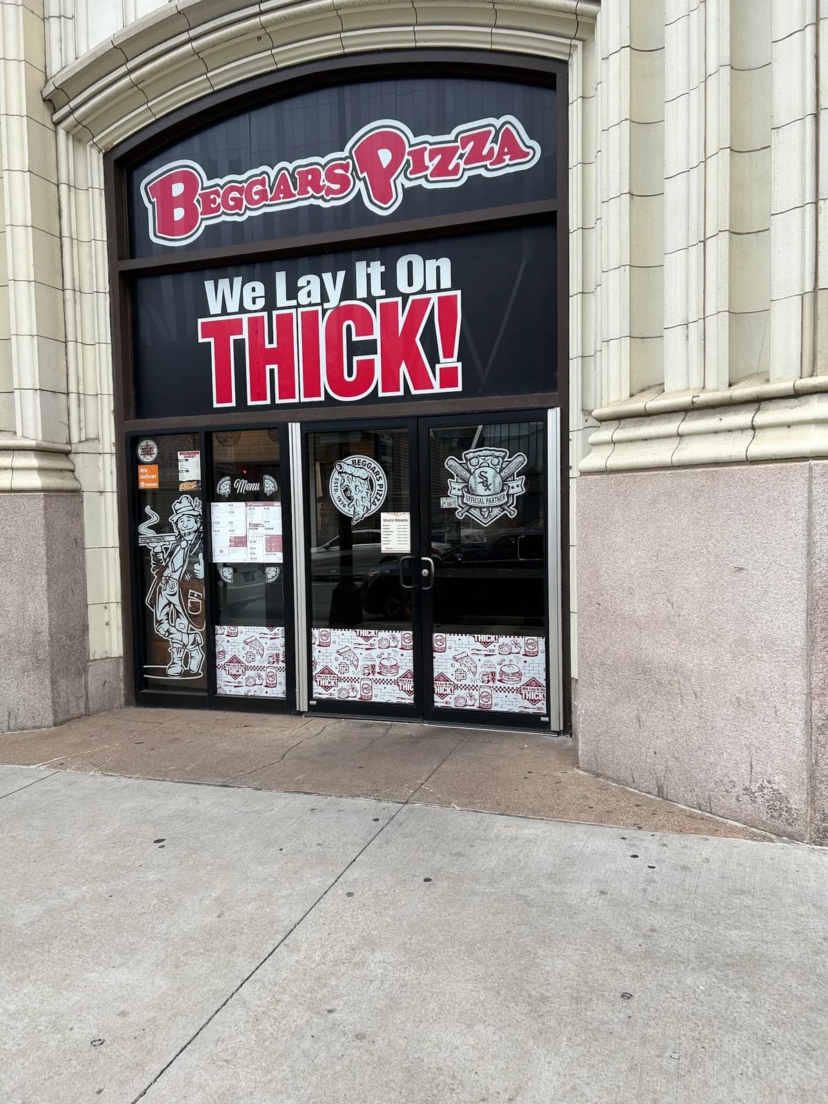 Beggars Pizza photo 4