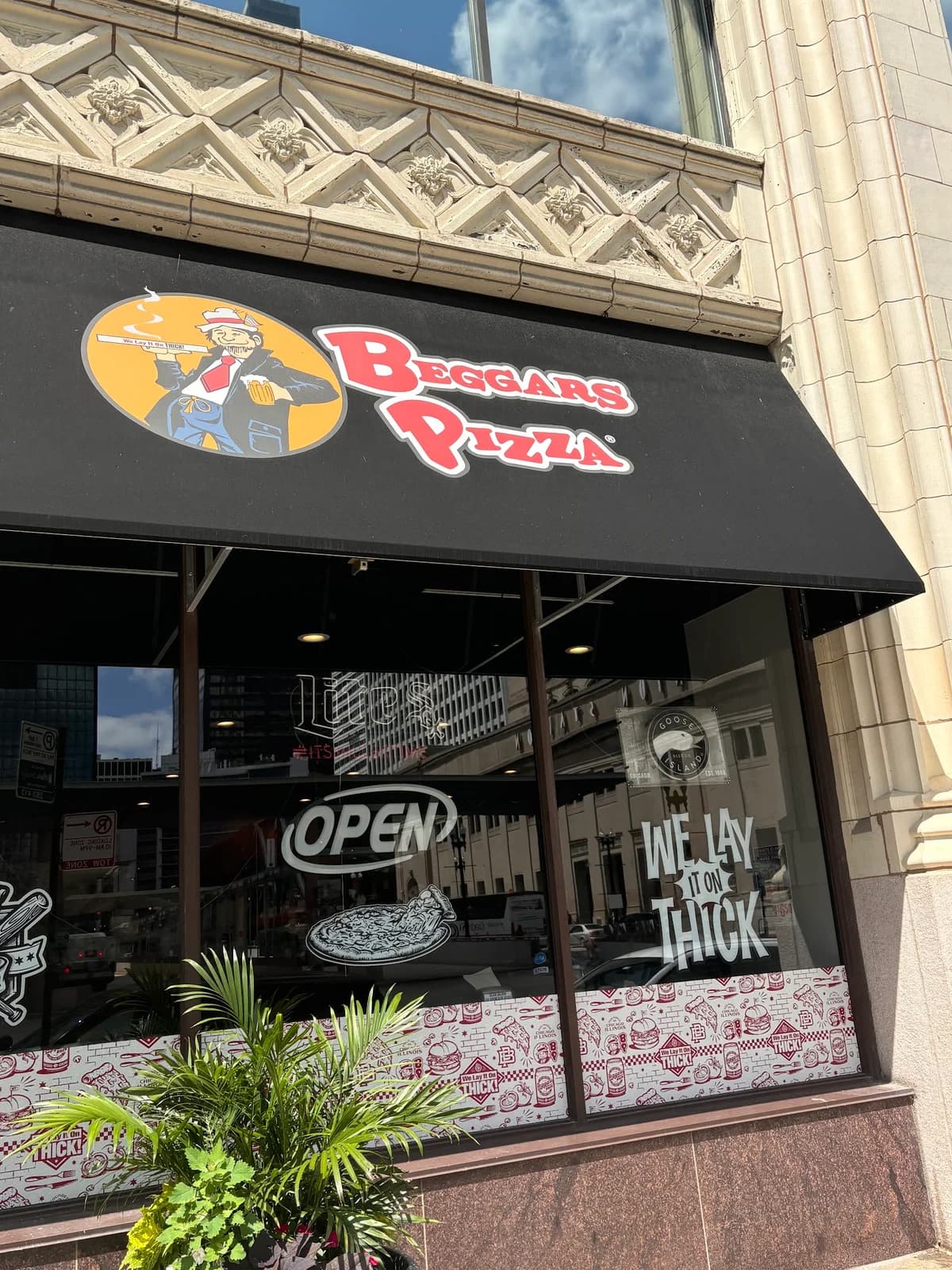 Beggars Pizza photo 2