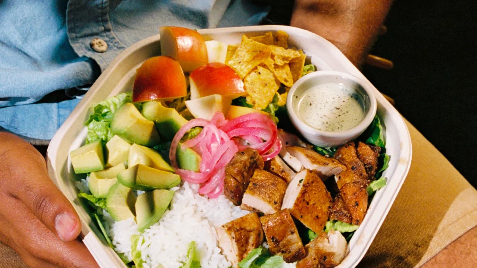 sweetgreen - Healthy Salads, Bowls and Plates photo 2
