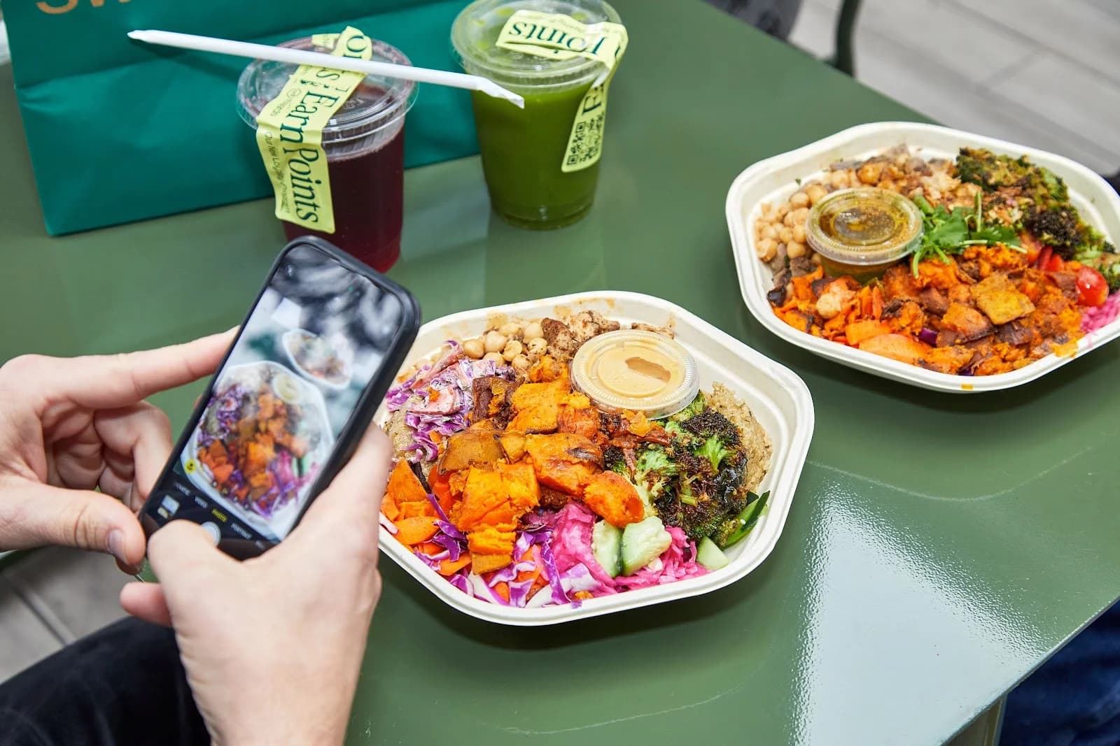 sweetgreen - Healthy Salads, Bowls and Plates photo 3