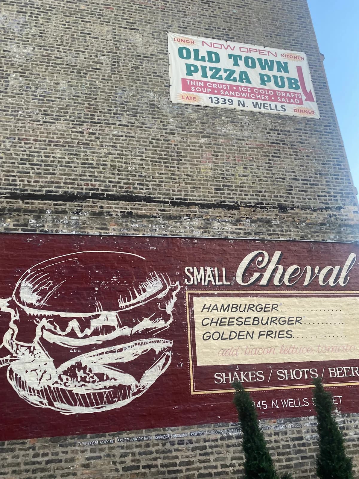 Small Cheval- Old Town photo 6